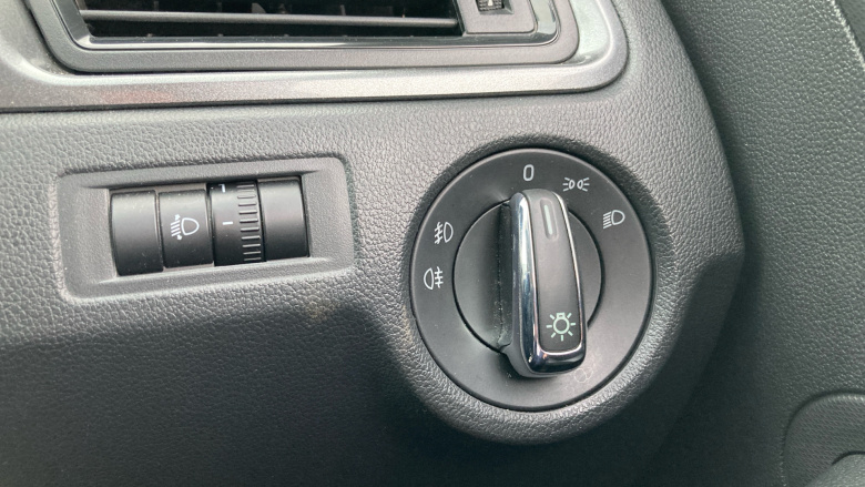 Skoda Rapid Spaceback 1.6 TDI CR SE Tech 5dr Diesel Hatchback